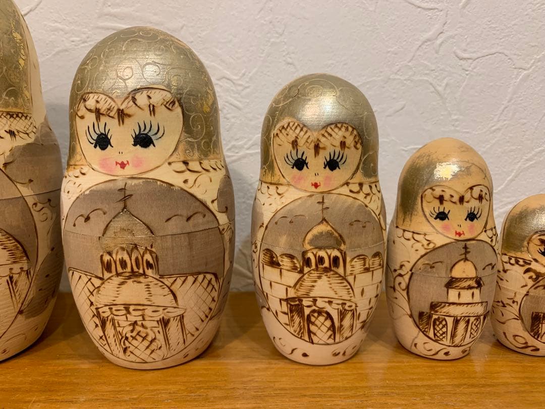 k0817-03★マトリョーシカ 金色彩色 工芸品 ロシア