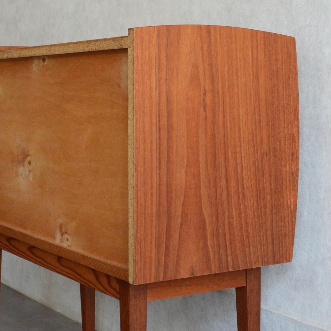 デンマーク 北欧ヴィンテージ チーク３段 スモールチェスト 北欧家具 オイル仕上