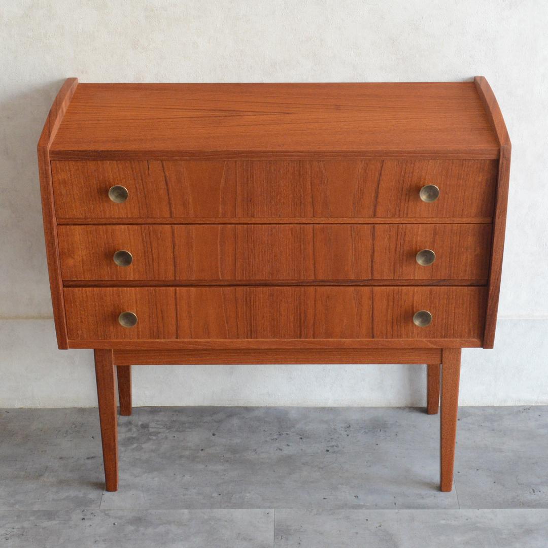 デンマーク 北欧ヴィンテージ チーク３段 スモールチェスト 北欧家具 オイル仕上