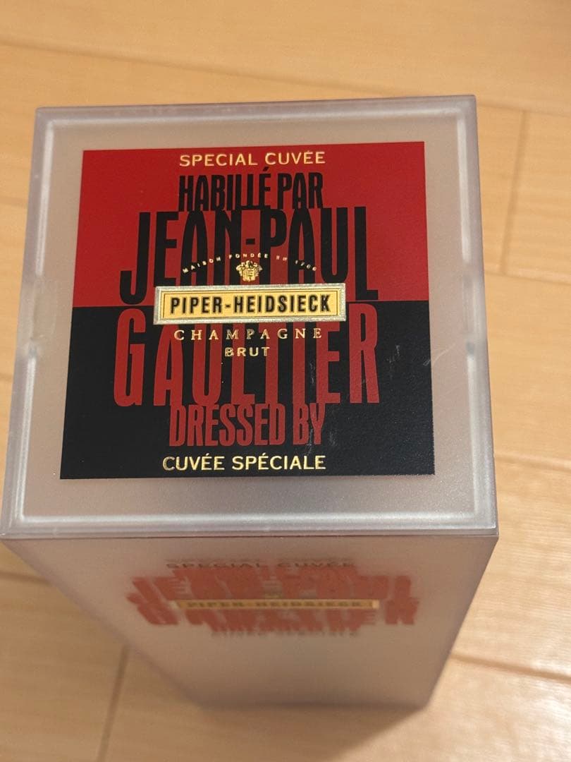 Piper-Heidsieck 特別キュヴェ ジャン＝ポール・ゴルチエ