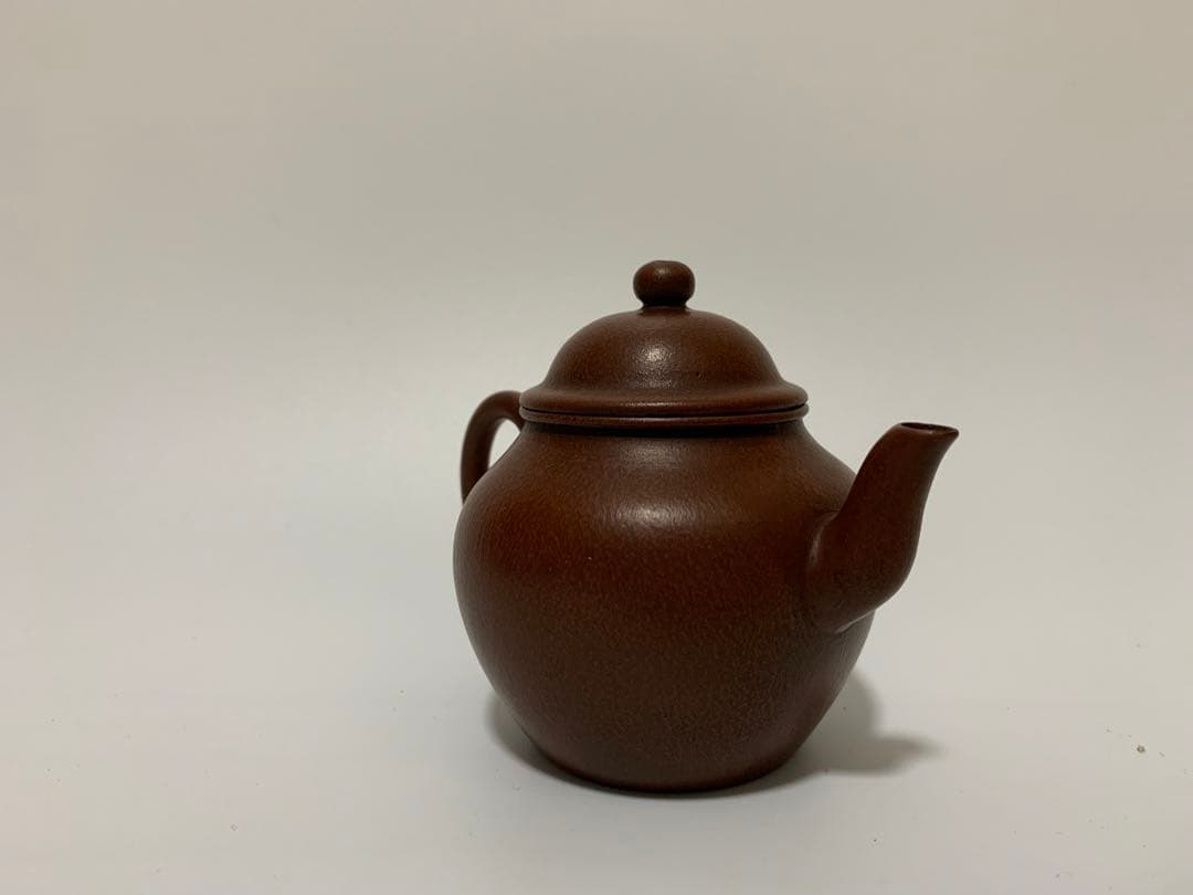 唐物 朱泥「 荊溪周榮祥製 」在銘 単孔 急須 古作 茶壺 紫砂壺 中国古玩