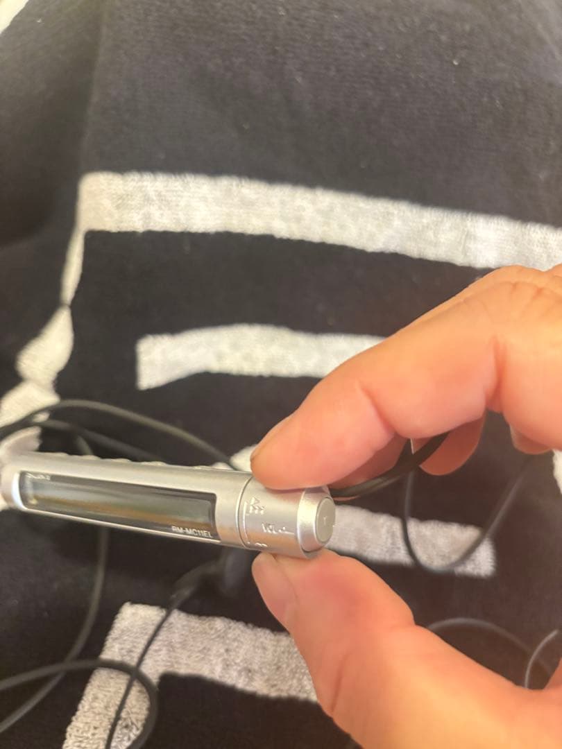 SONY ウォークマン MDプレーヤーMZ-R909