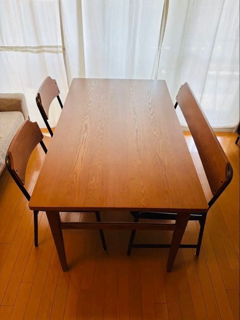 【美品送料込み】unico SIGNE ウニコ ダイニングテーブル