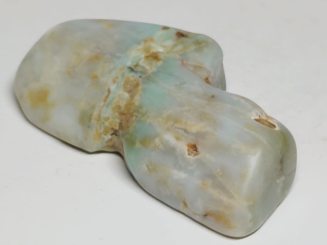 白緑 78g 翡翠 ヒスイ 原石 鑑賞石 自然石 誕生石 鉱物 鉱石 水石