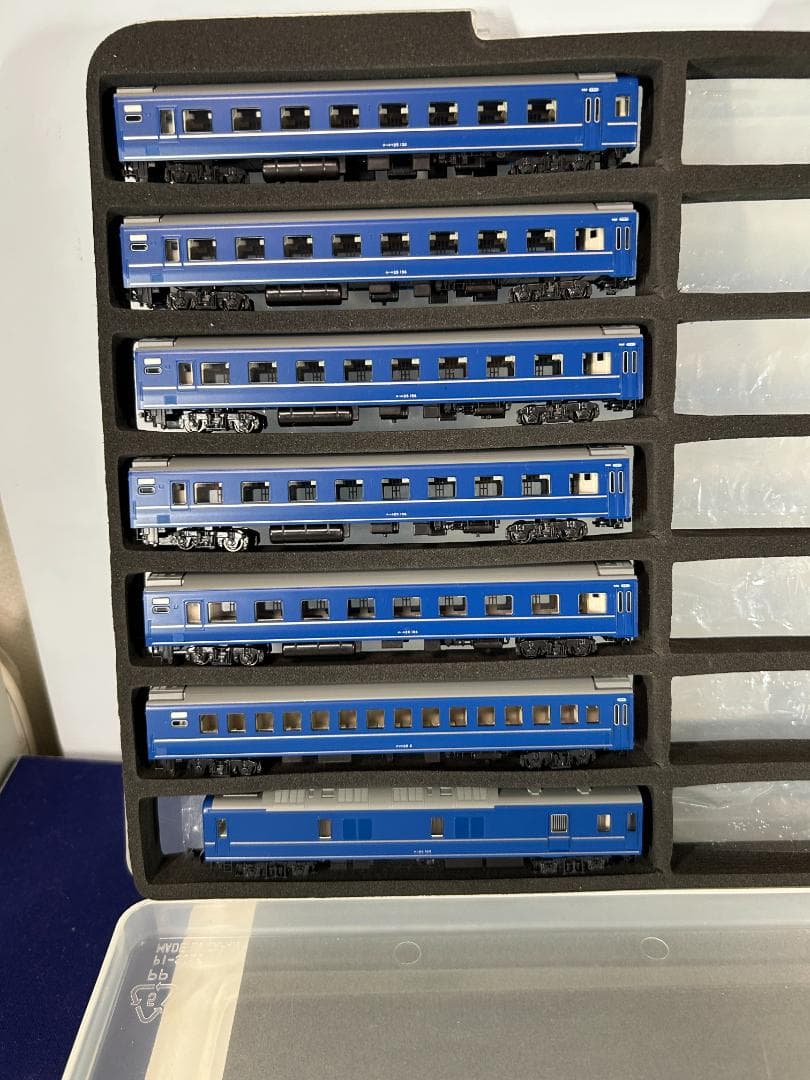KATO 24系25形100番台 9両セット（中間：BM式自密連タイプ）