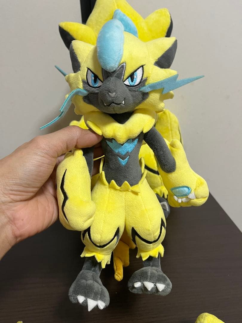 ポケモンぬいぐるみ　ゼラオラ 4点セット