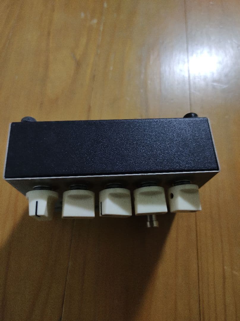 Fuzz Machine / fuzz factory クローン　ファズペダル