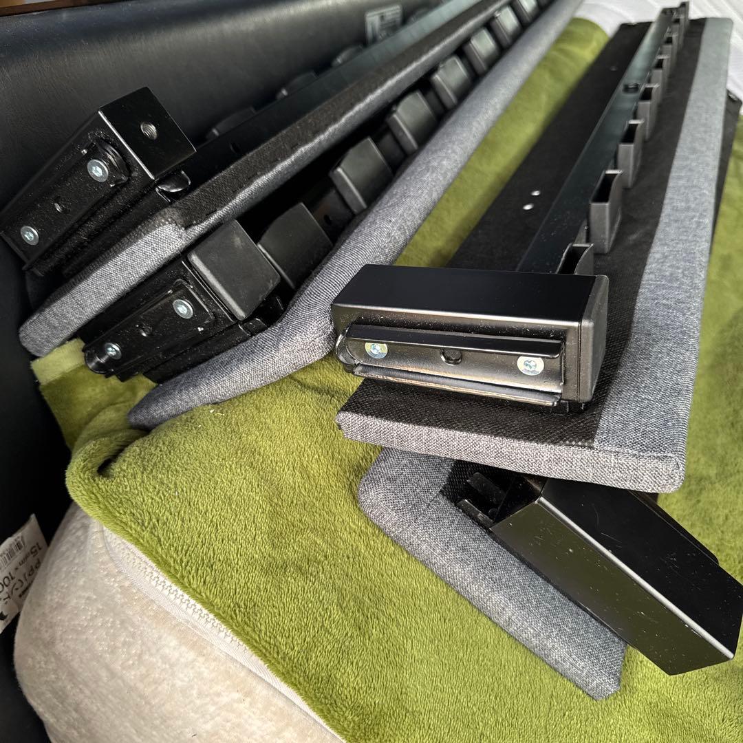 エマ・ベッドフレーム　シングルサイズ