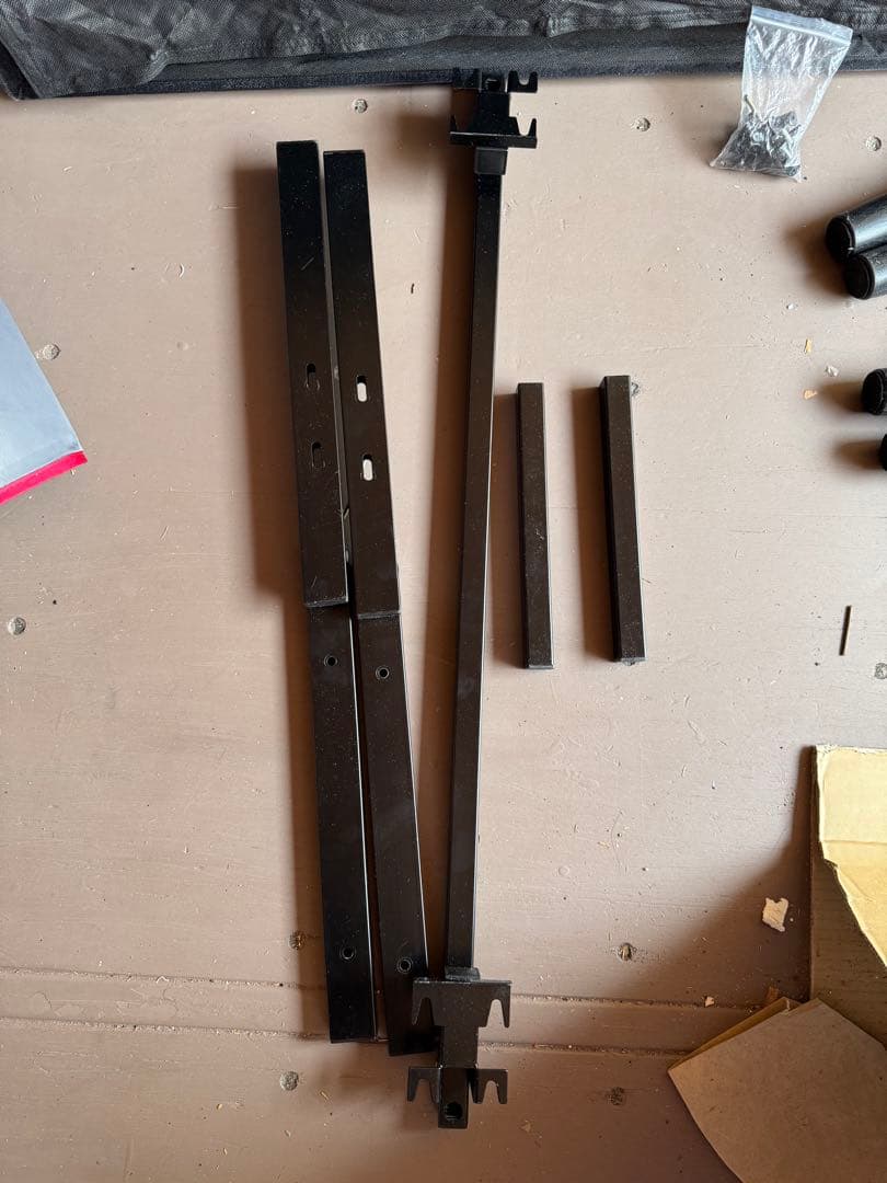 エマ・ベッドフレーム　シングルサイズ