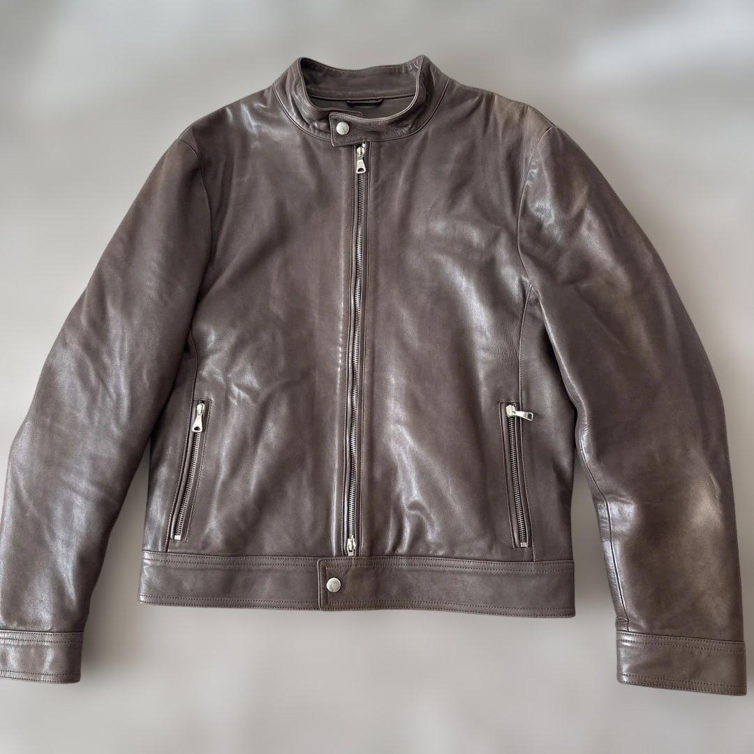 【50サイズ】美品　EMMETI シングルライダース 羊革　グレージュ　Wジップ