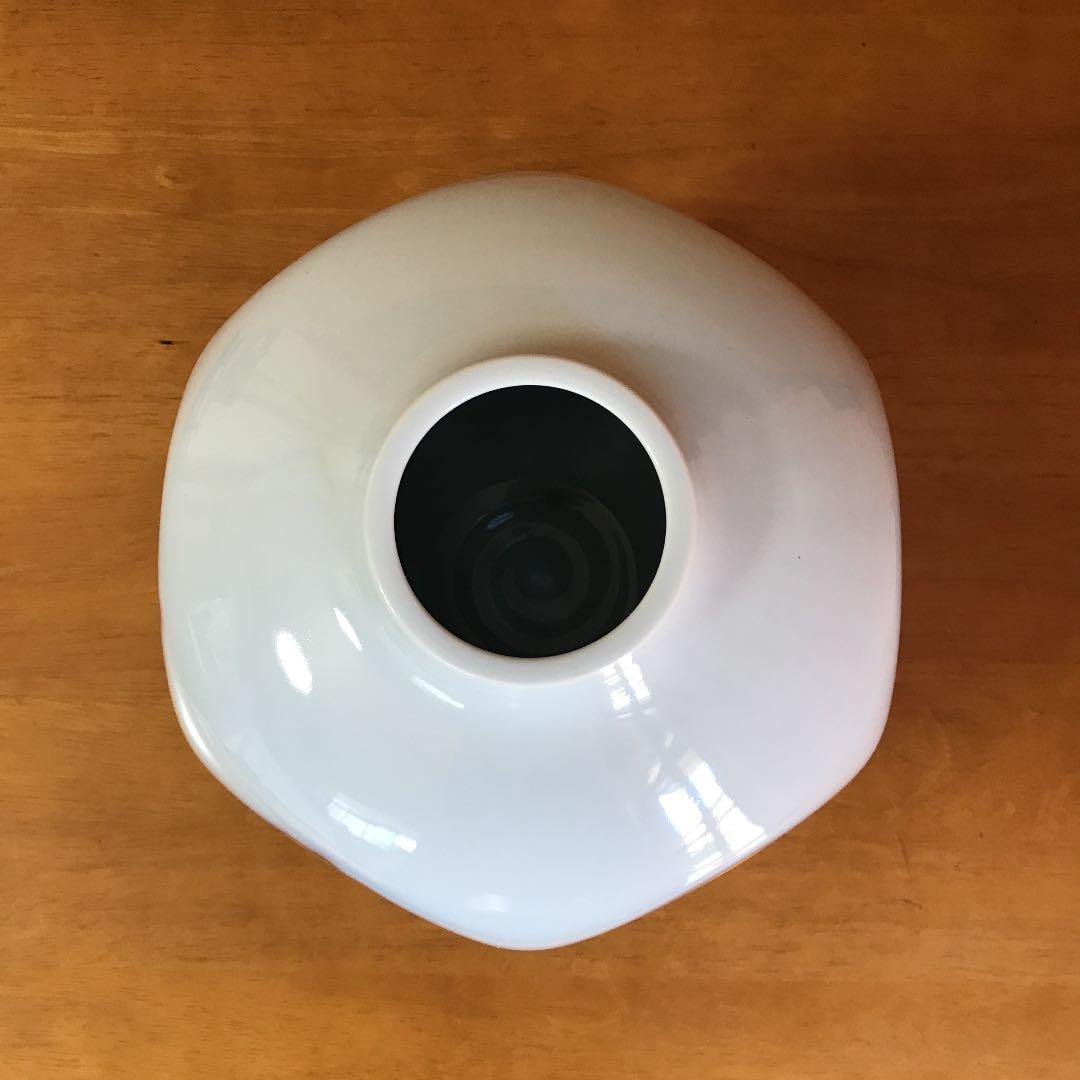 井上治男　花瓶 TG11