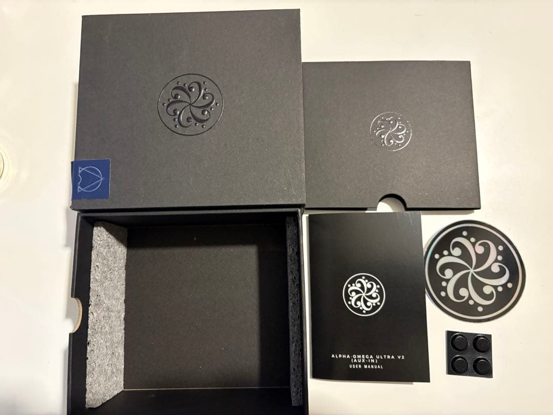 ベース DARKGLASS ALPHA OMEGA ULTRA V2