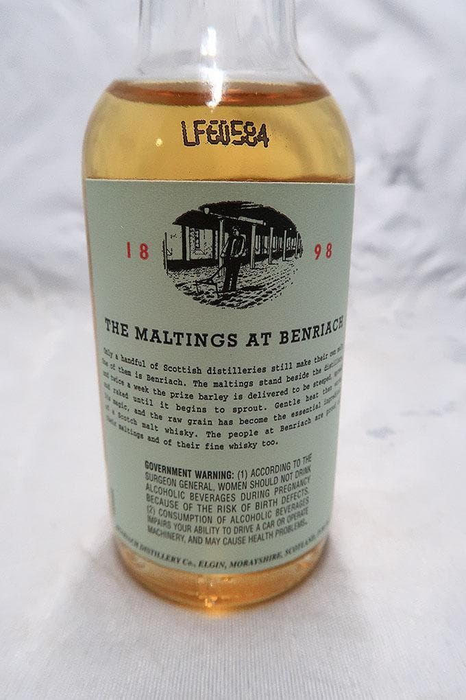 シーバスブラザーズ社 ヘリテージセレクション ミニチュアボトル４本セット