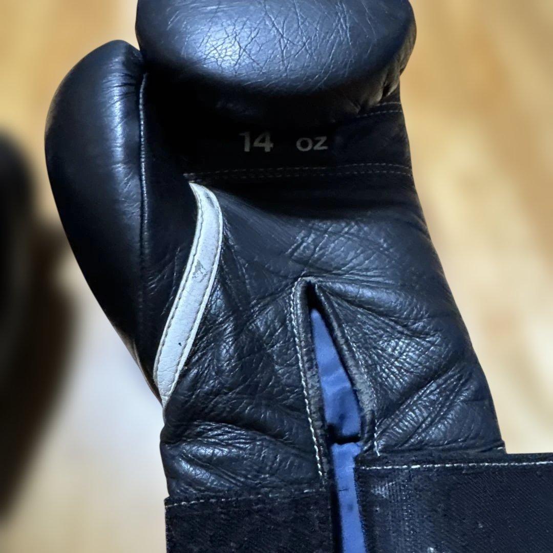 Winning ボクシンググローブ 黒　14オンス