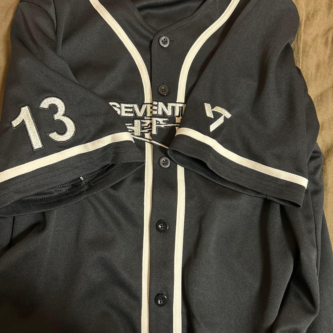 seventeen right here ユニフォーム　ディノ