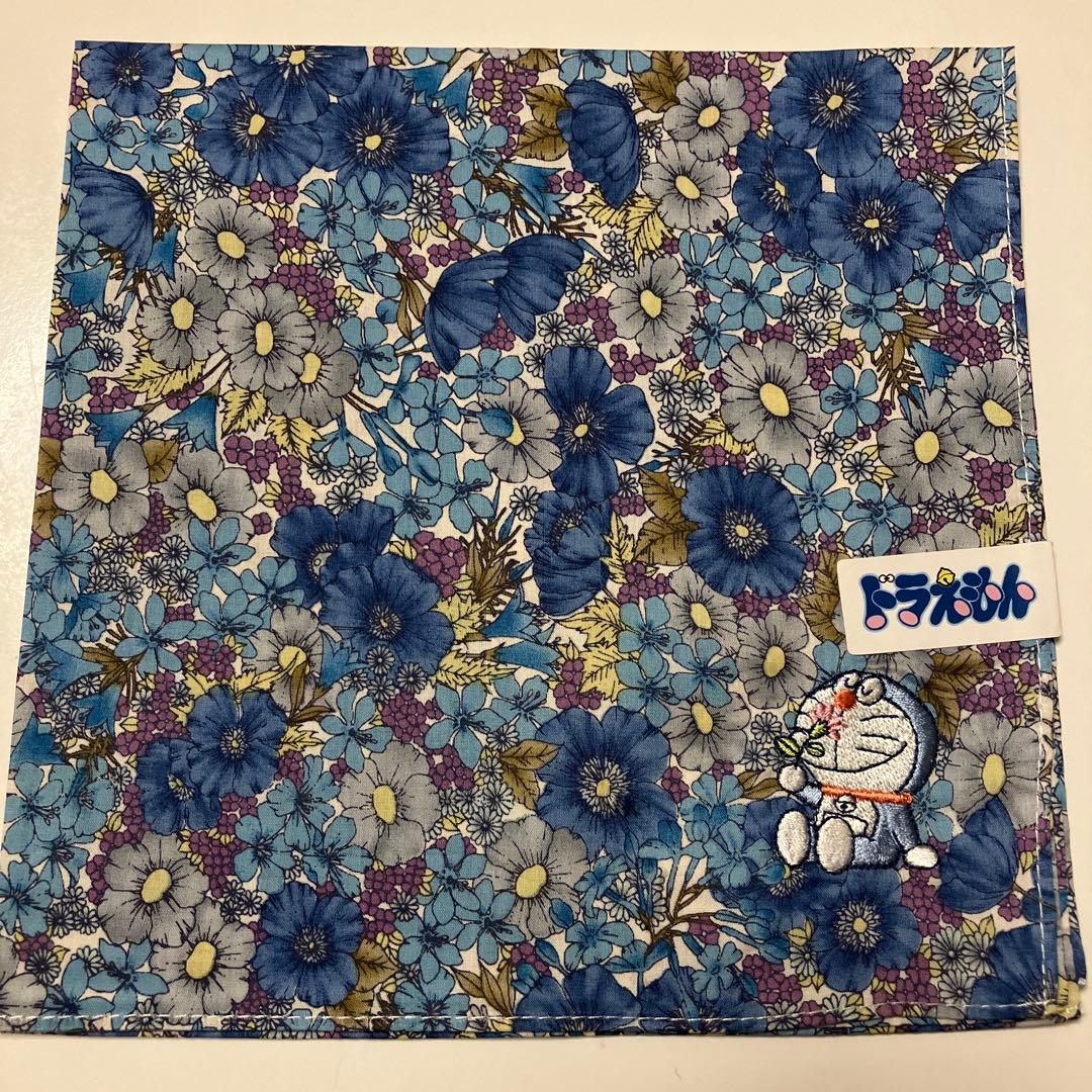 確認用999新品　ドラえもん　ハンカチ　ミニ　フラワー　ブルー　ギフト　リバティ