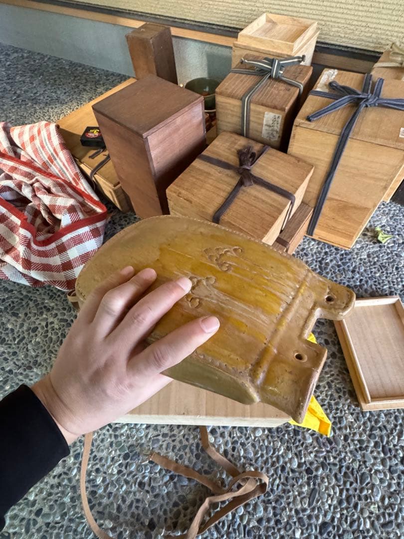 ‼️水芙蓉になりました‼️年末激安OK‼️中国品買取‼️狭西省出土騎馬民族水滴箱付