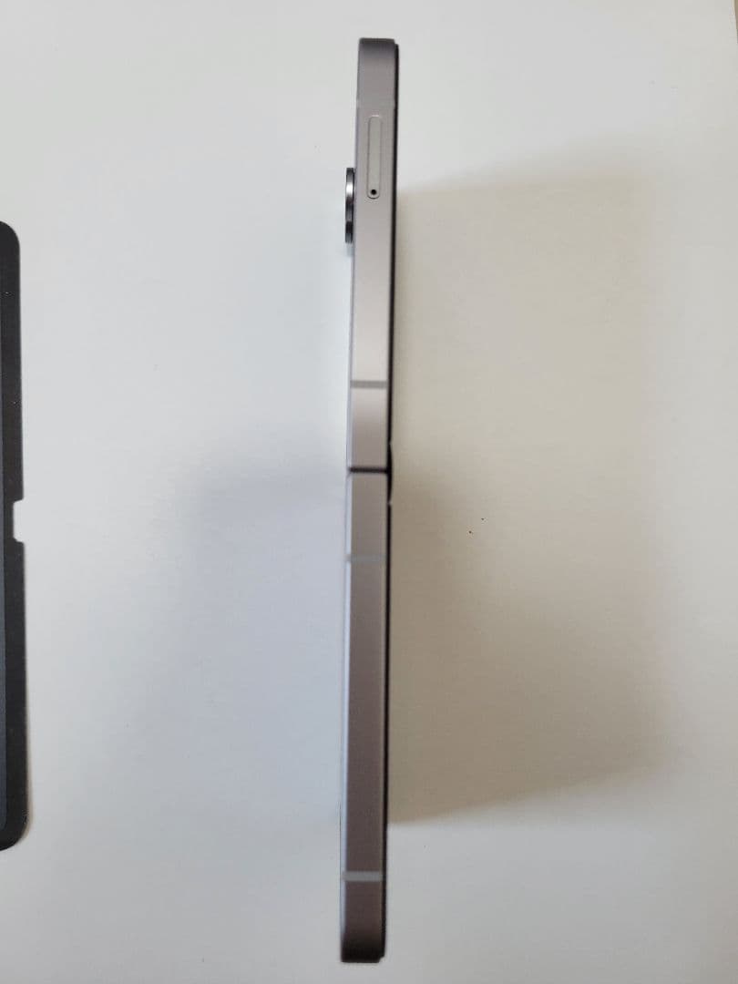 美品Samsung Galaxy Flip 6 512gb　Fit 3付き