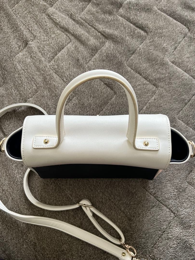 Lancelotモデル バッグ 「SuperGroupies×アイ★チュウ」