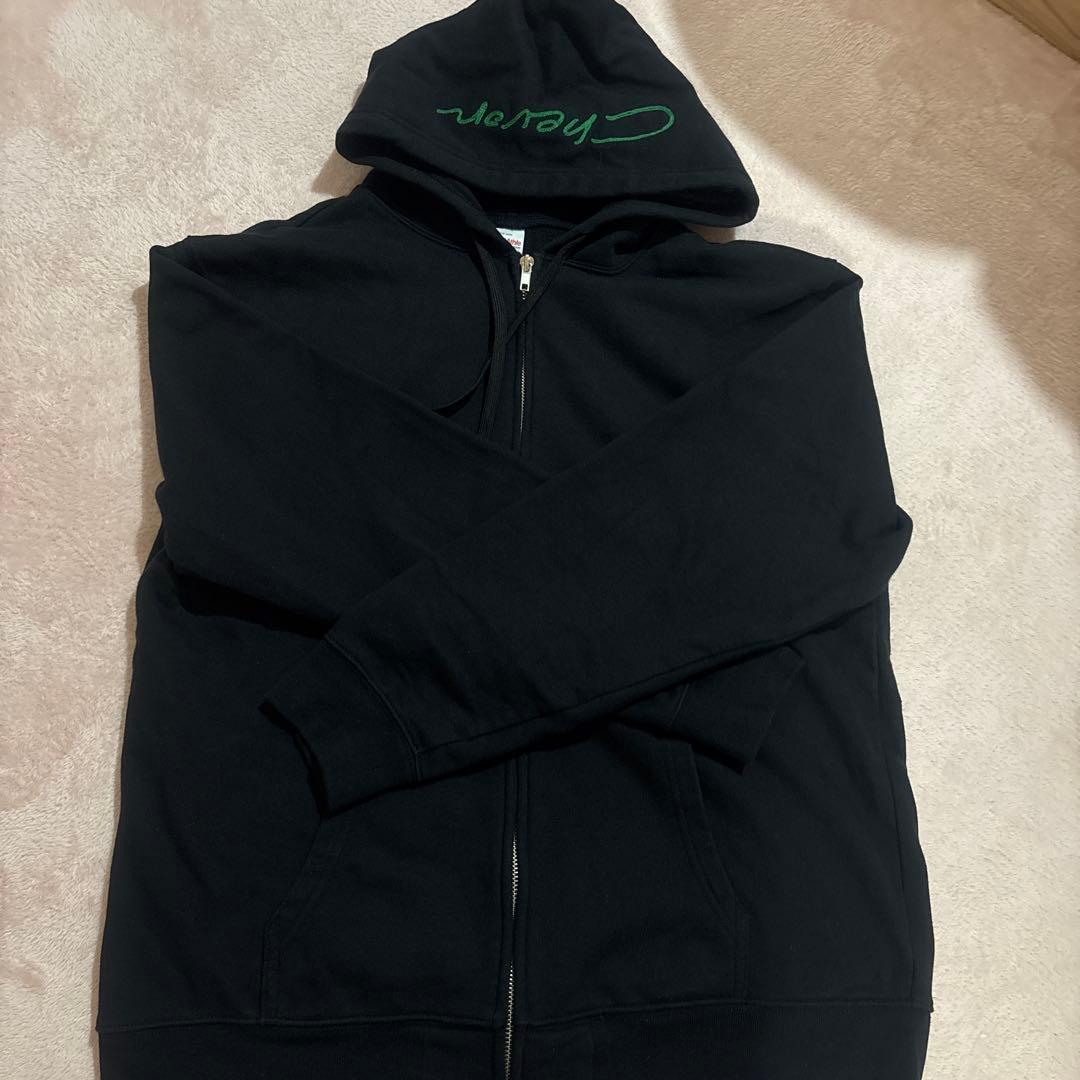 ミュージシャン Chevon