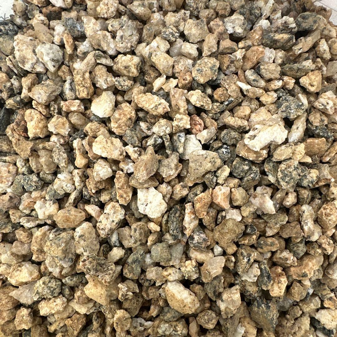 麦飯石　20キロ