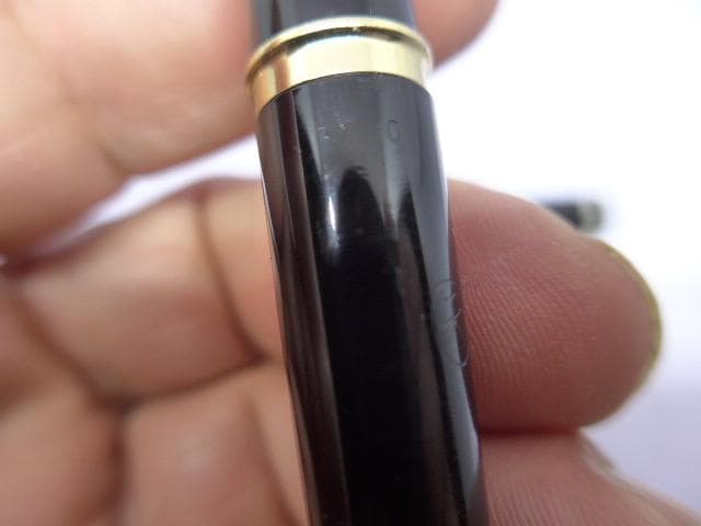 初期のパイロット　エリート　18K ペン先です