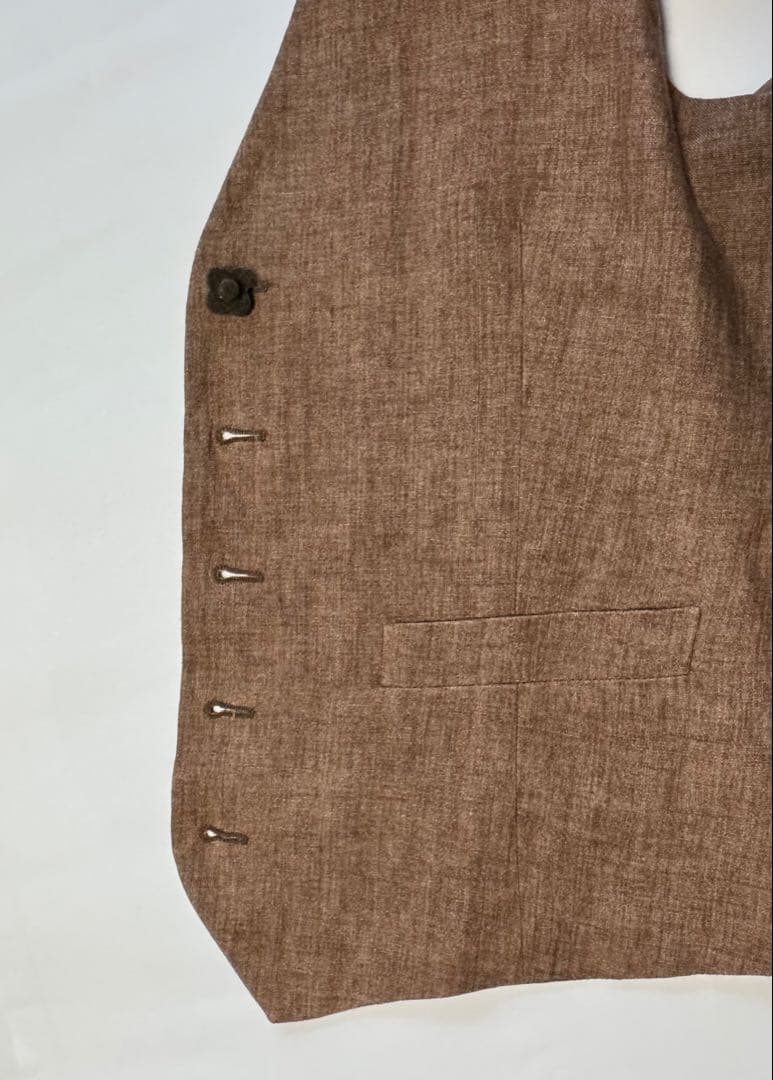 【美品】 LARDINI リネン素材夏用ジレ46イタリア製(ブラウン)