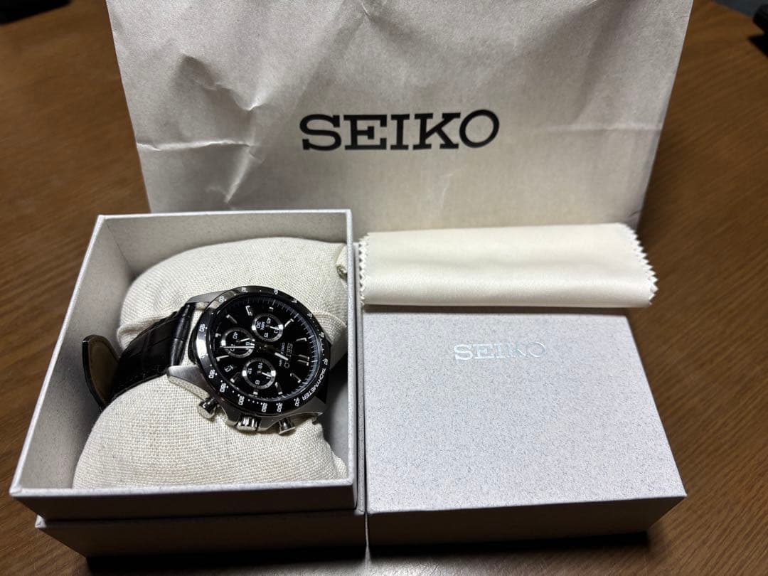 I*n様 SEIKO 8T63-00D0 セイコー クロノグラフ 腕時計 レザー