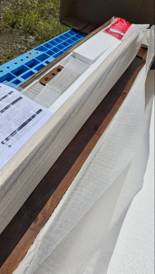 モダンデザイン ブラウン ダイニングテーブル　丸脚 115x68cm