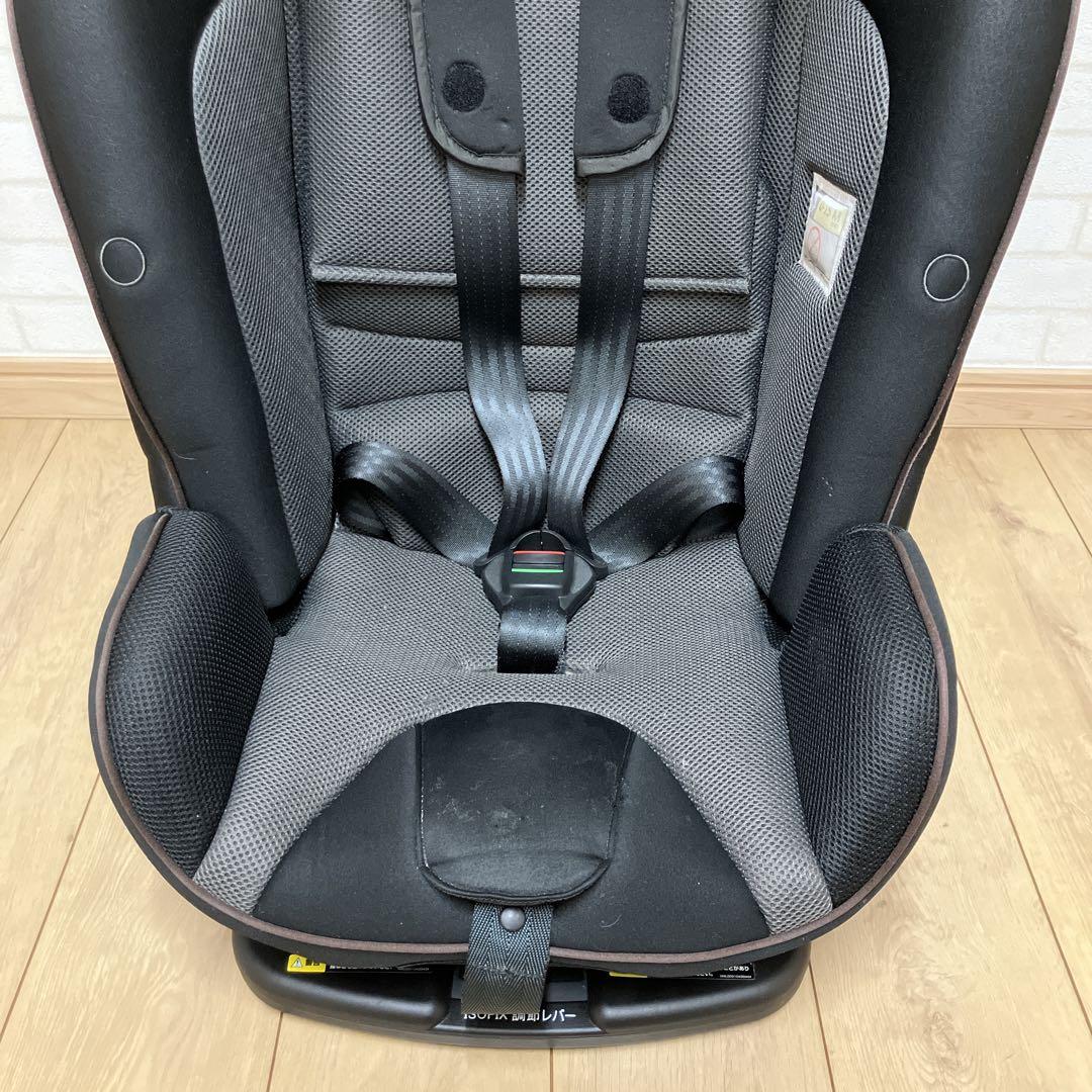 Aprica アップリカ フォームフィット　ISOFIX セーフティープラス