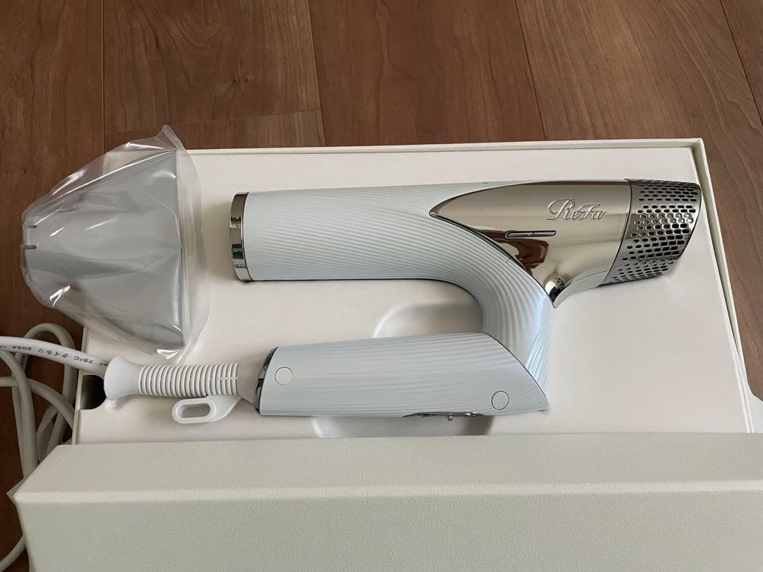 ReFa ホワイト ヘアドライヤー【ジャンク品】