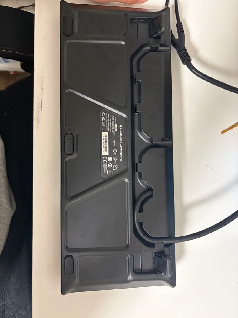 SteelSeries Apex Pro TKL キーボード