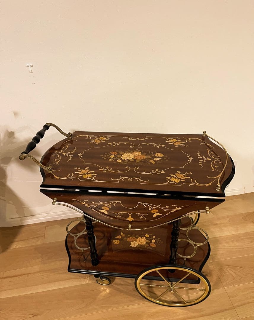 【最終価格】ヴィンテージ イタリア製　バタフライワゴン　ワイン６本収納