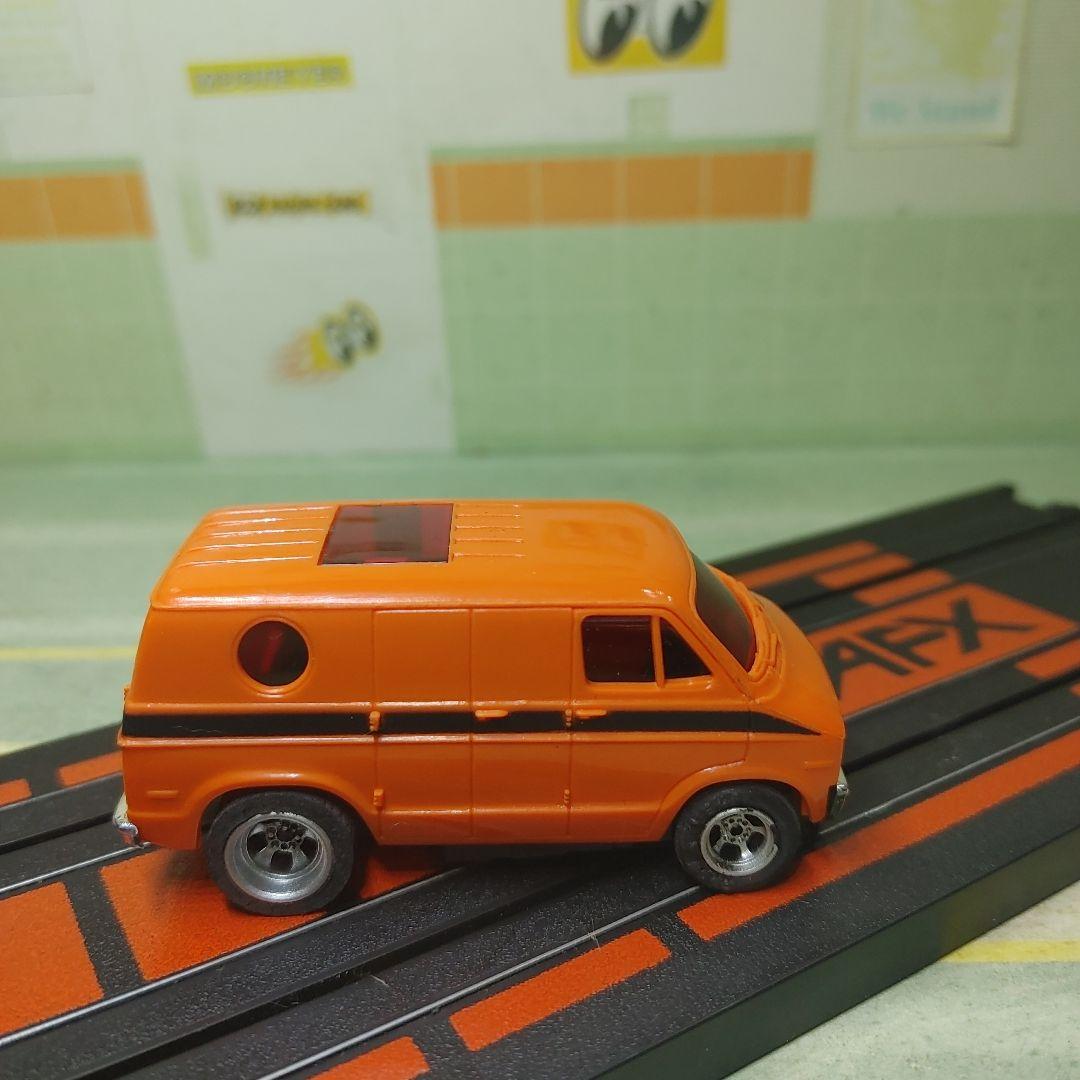 希少HOスロットカーDODGE VAN