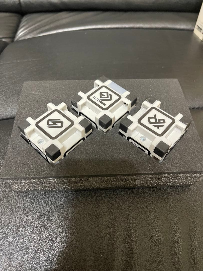 Cozmo ロボット型おもちゃ ホワイト/レッド