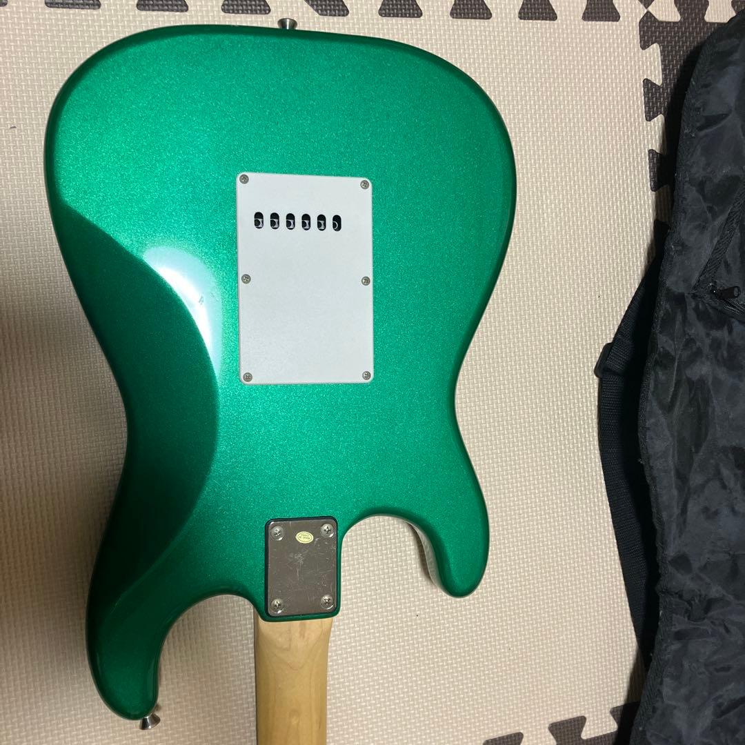 Bacchus エレキギター メタリックグリーン