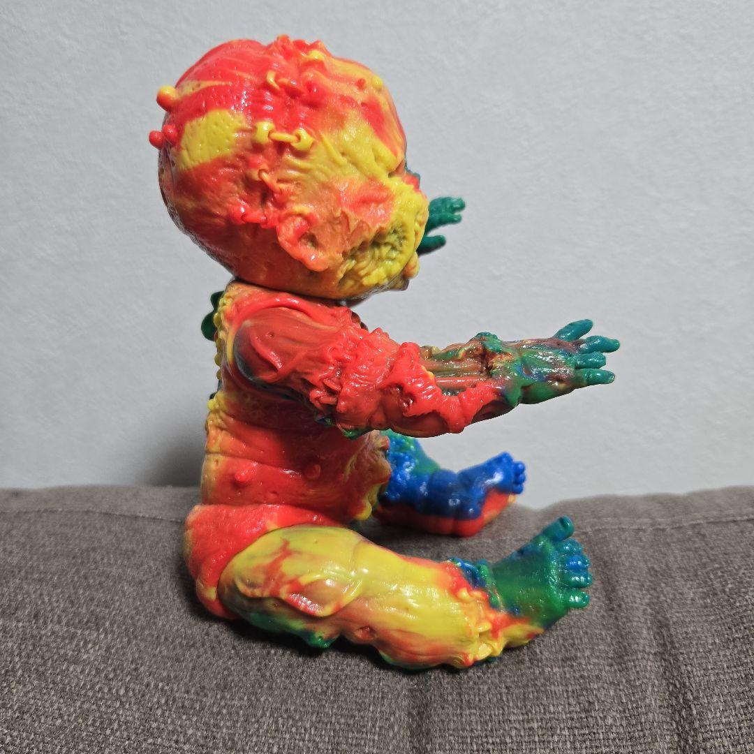 MiscreationToys × LulubellToys コラボソフビ