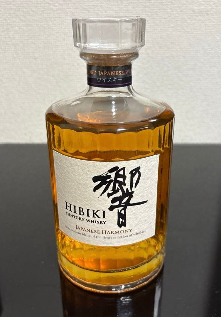 響 ジャパニーズハーモニー 700ml サントリー ウイスキー