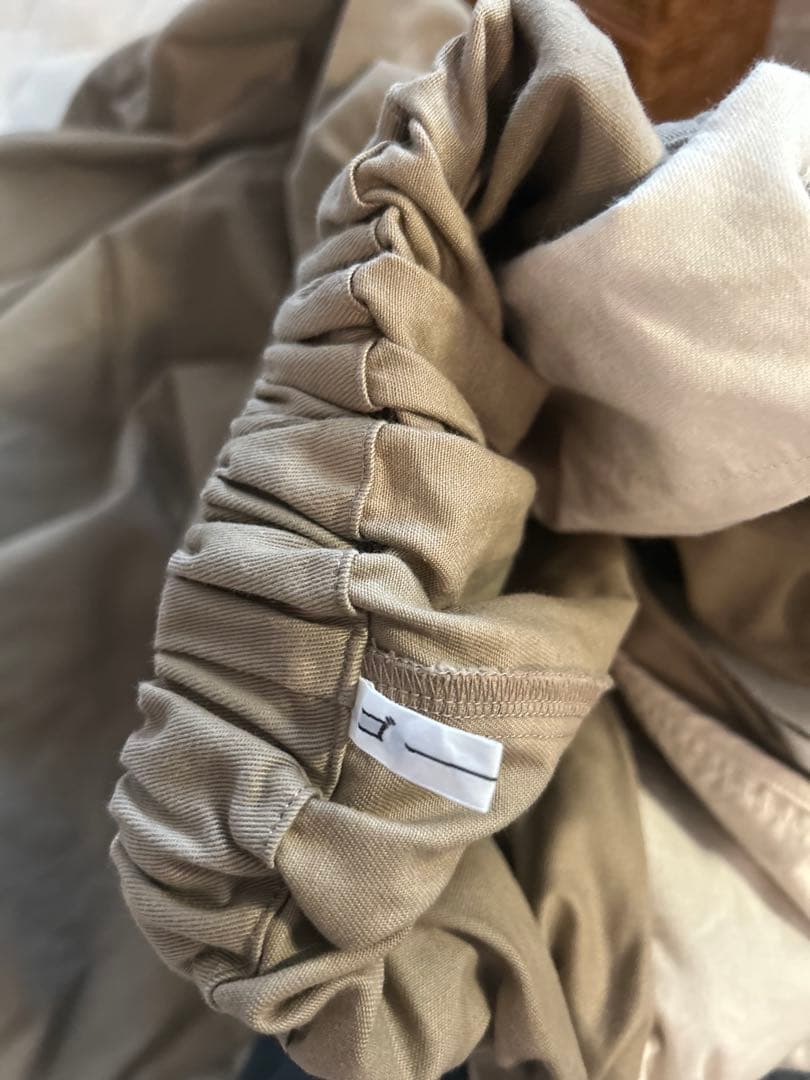 ゴーシュ・カツラギ ワイドキュロットパンツ（2）