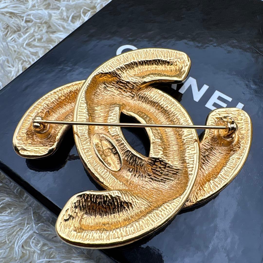 シャネル　ココマーク　ビッグロゴ　ブローチ