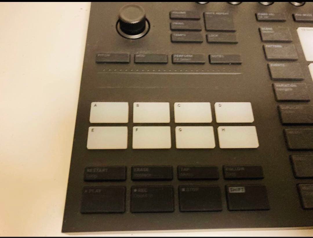 MASCHINE ブラック 本体とガイドブック
