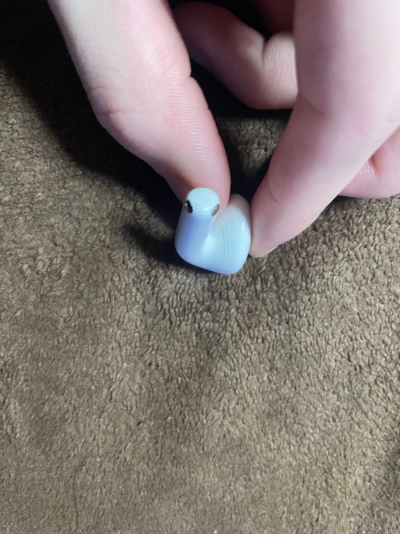 AirPods本体 ホワイト 右耳のみ