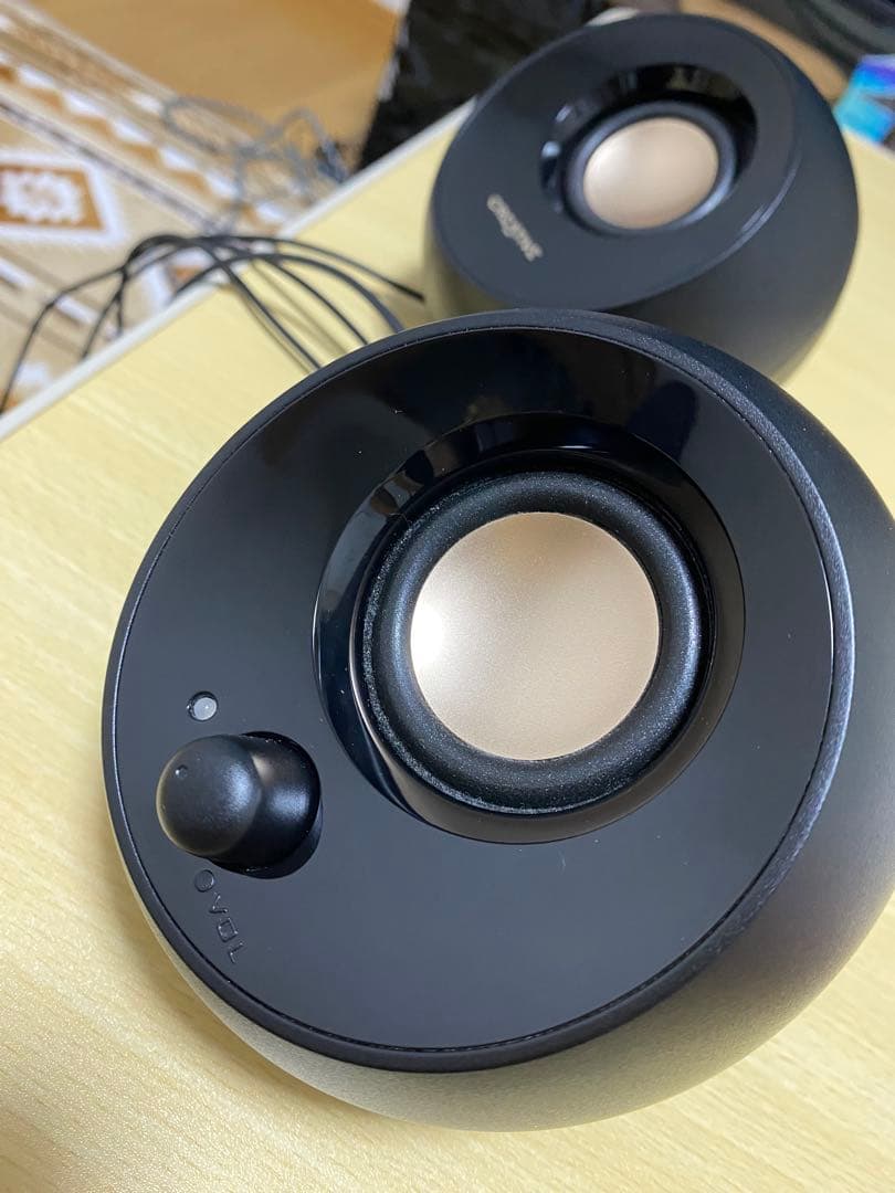 LG 27UP600-W 27インチディスプレイ