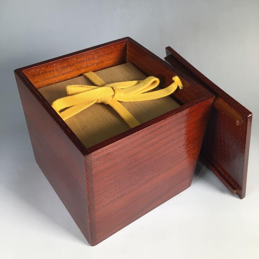 Ｎ３３５　棗　『一后一兆作』『而妙斎(千宗左)書付』『椿蒔絵』『平棗』　共箱