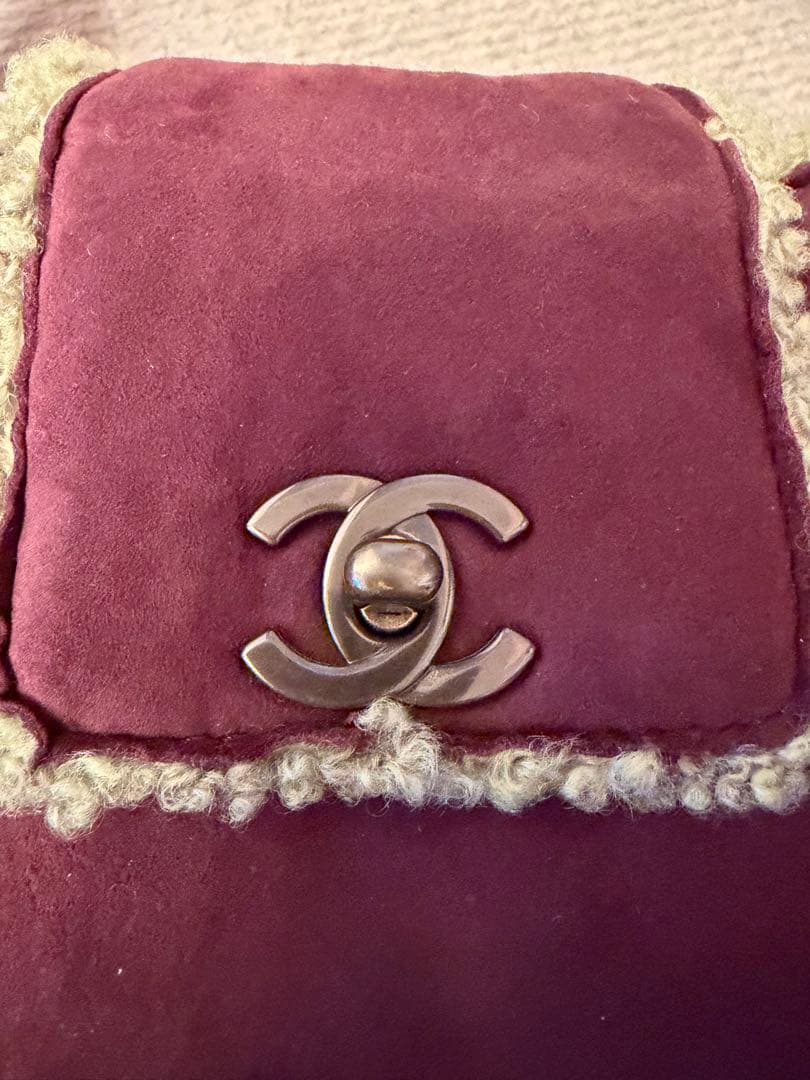 CHANELムートンバッグ