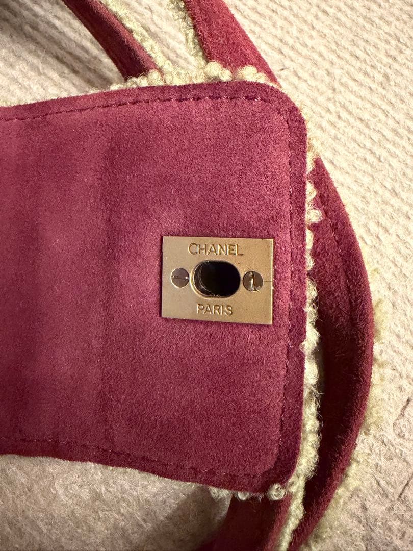 CHANELムートンバッグ