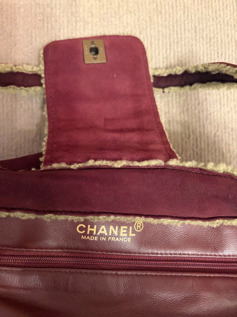 CHANELムートンバッグ