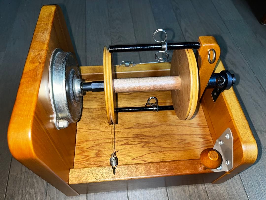 アシュフォード電動スピナー（糸紡ぎ機）