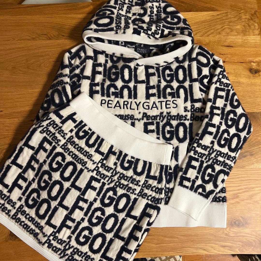 パイナップル様 新品★96,800円 パーリーゲイツ 上下2枚セット