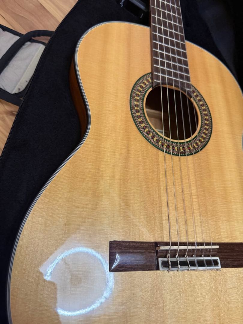 【美品】松岡良治 MC-70SNA クラシックギター セミHケース付
